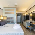 Vonresort Golden Coast & Aqua אתר נופש