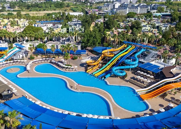 Üdülőközpont Vonresort Golden Coast & Aqua