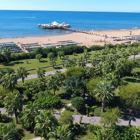 Vonresort Golden Coast & Aqua Feriested 5*