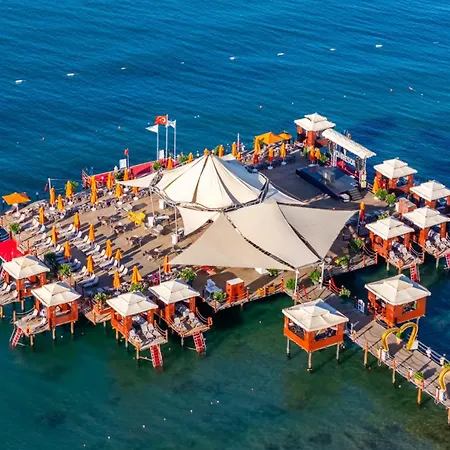 Vonresort Golden Coast & Aqua