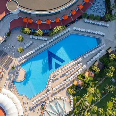 Vonresort Golden Coast & Aqua 5* سيدي