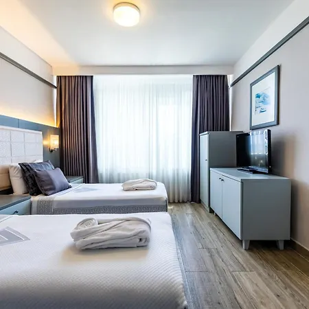 Θέρετρο Vonresort Golden Coast & Aqua 5*