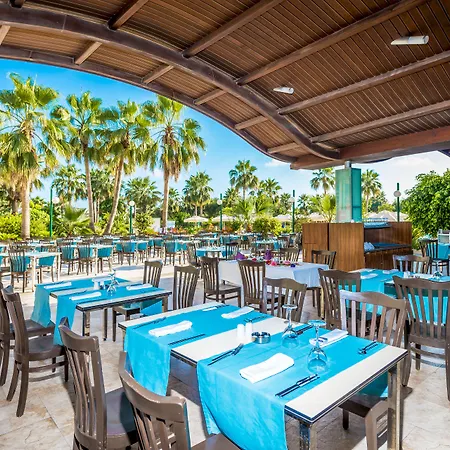 Resort Vonresort Golden Coast & Aqua 5*