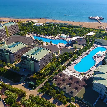 Vonresort Golden Coast & Aqua Semesteranläggning (resort) Side