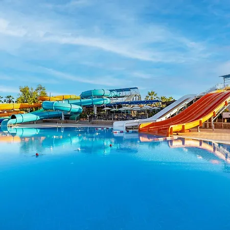 Vonresort Golden Coast & Aqua Semesteranläggning (resort) Side