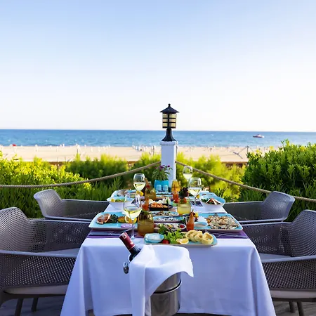 Vonresort Golden Coast & Aqua Resort 5*