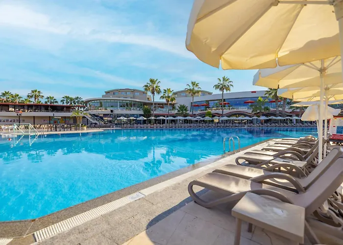 Vonresort Golden Coast & Aqua Ośrodek wypoczynkowy 5*