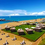 Vonresort Golden Coast & Aqua 5* シダ