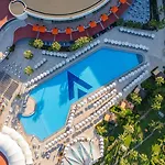 Vonresort Golden Coast & Aqua 5* シダ
