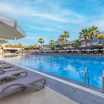 リゾート Vonresort Golden Coast & Aqua