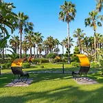 Vonresort Golden Coast & Aqua リゾート シダ