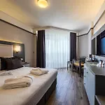 Vonresort Golden Coast & Aqua Feriested Side