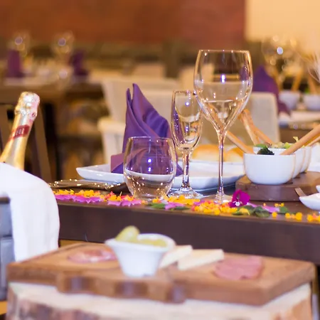 Vonresort Golden Coast & Aqua Сиде