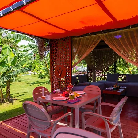 Курортный комплекс Vonresort Golden Coast & Aqua Сиде