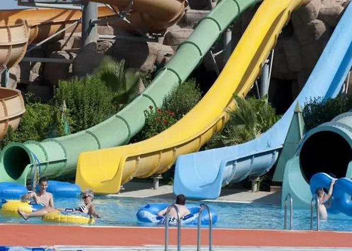 Vonresort Golden Coast & Aqua منتجع سيدي