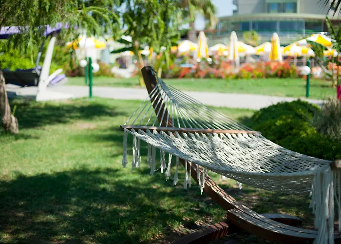 Vonresort Golden Coast & Aqua منتجع