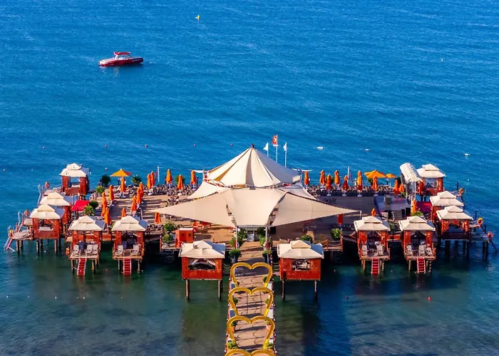 Vonresort Golden Coast & Aqua منتجع سيدي